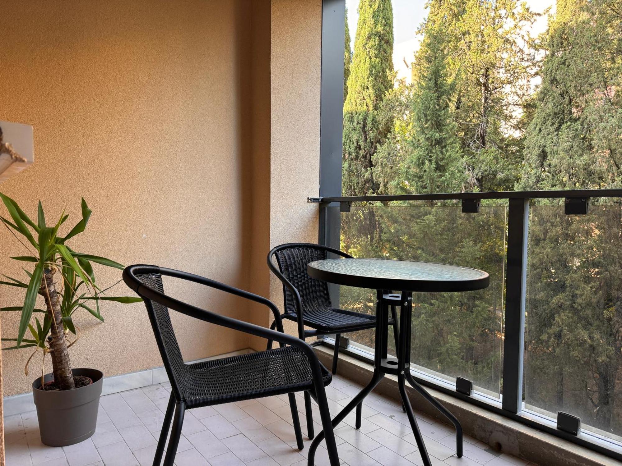 Elegant Apartment With Balcony, Free Parking, & Wifi Perugia Buitenkant foto